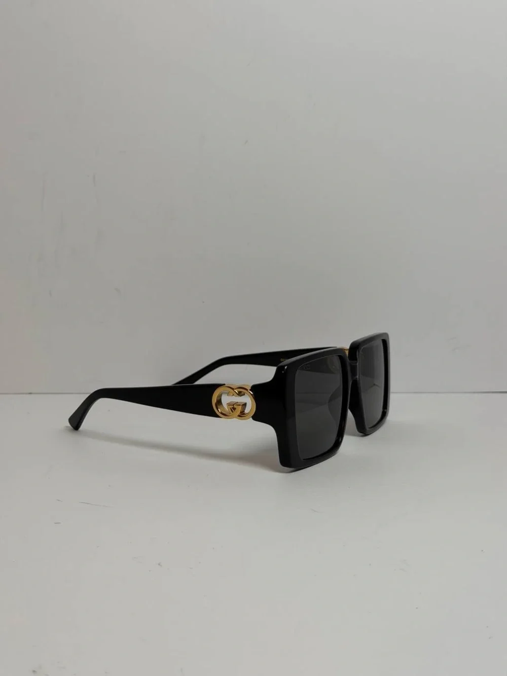 Gucci GG1692S Interlocking GG Logo Black Sunglasses